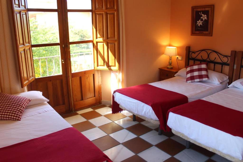 Hotel La Zubia , Granada ภายนอก รูปภาพ